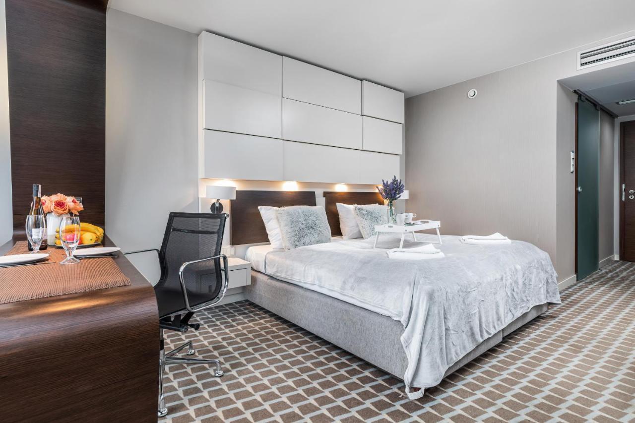 Marine Deluxe With Apartment *